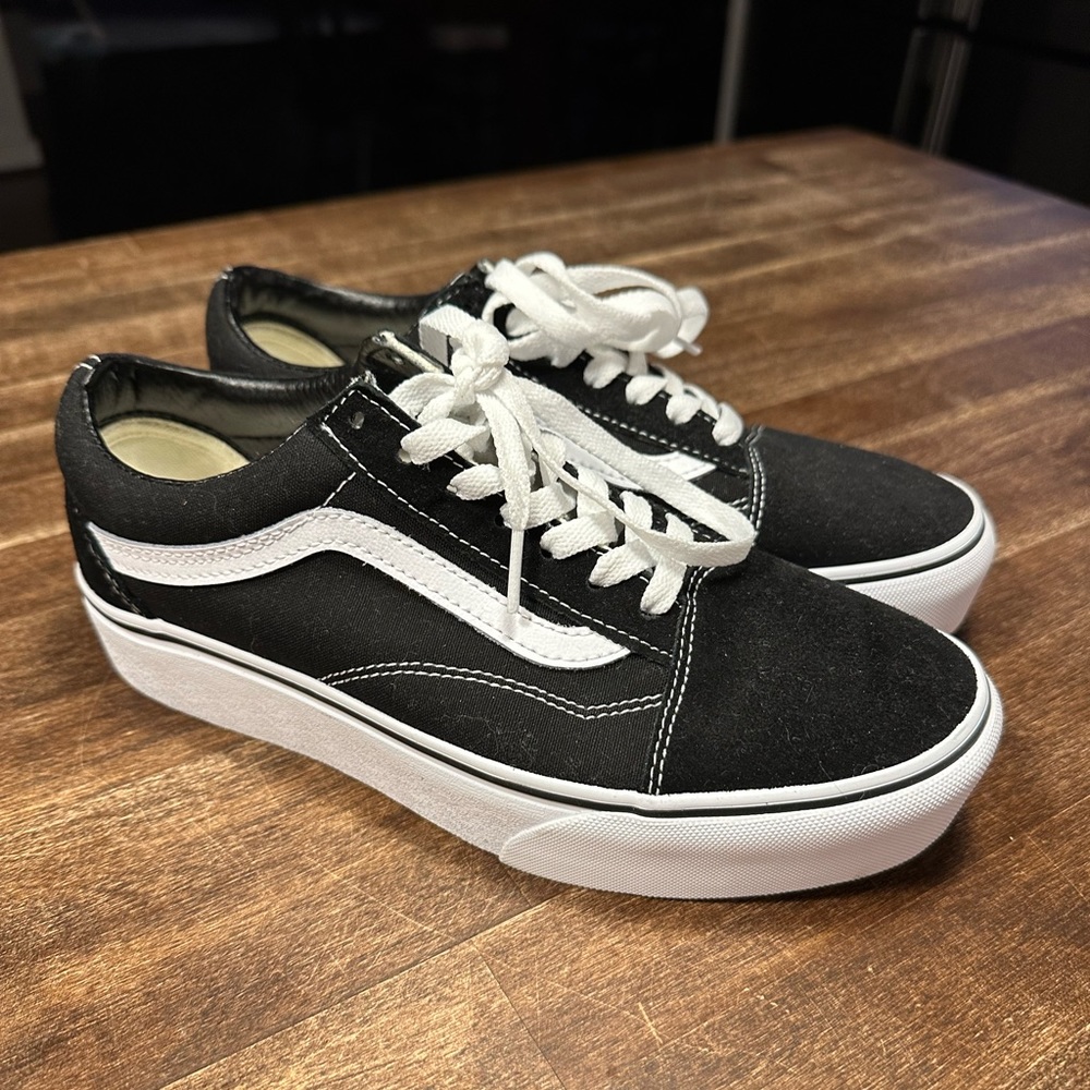 Women’s Platform Vans sz 7.5